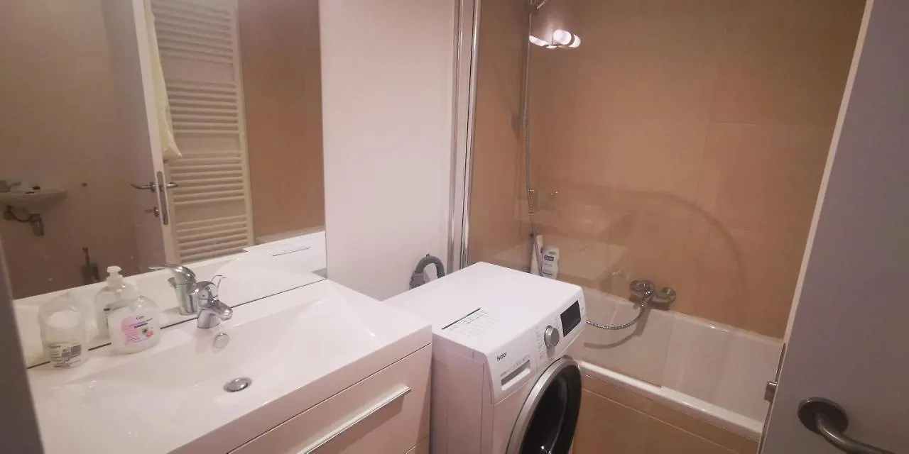 Apartamento Appartement Hypercentre Bruxelas